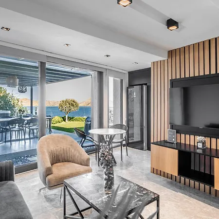 Cimentepe Deluxe 2 - With Jacuzzi In Yalikavak *