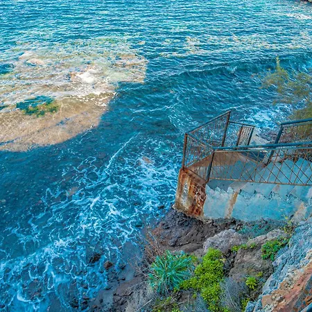 Villa Cimentepe Deluxe 2 - With Jacuzzi In Yalikavak *