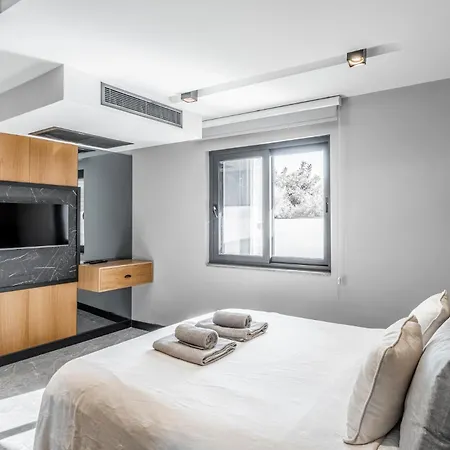 Vila Cimentepe Deluxe 2 - With Jacuzzi In Yalikavak