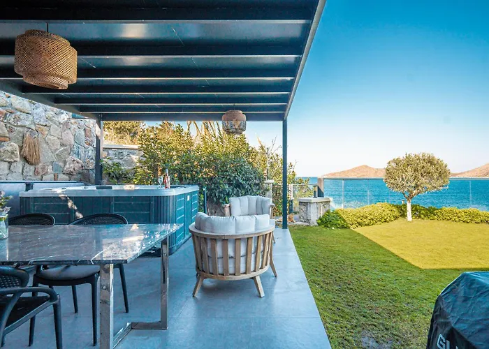 çimentepe Deluxe 2 - With Jacuzzi In Yalikavak Villa