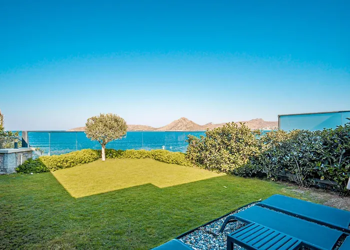 Willa Cimentepe Deluxe 2 - With Jacuzzi In Yalikavak Bodrum