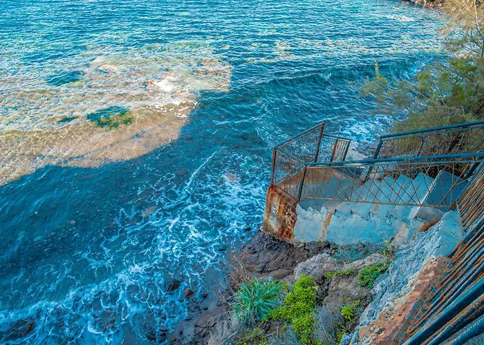 Villa çimentepe Deluxe 2 - With Jacuzzi In Yalikavak *