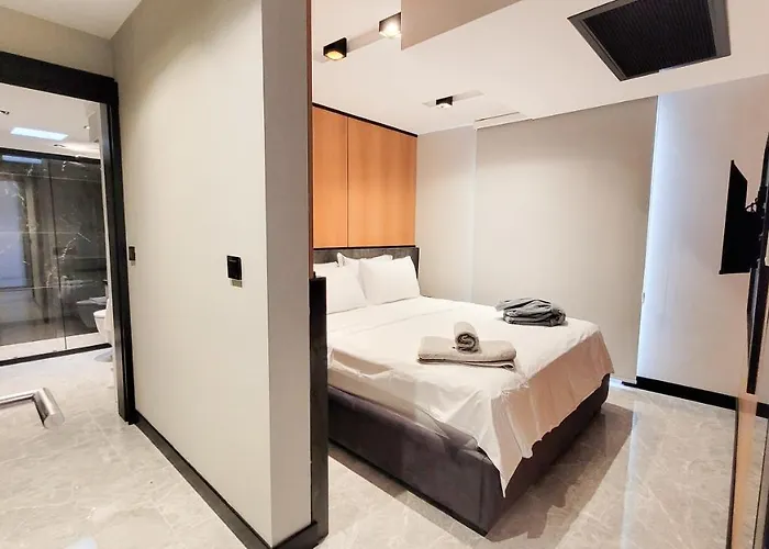 Cimentepe Deluxe 2 - With Jacuzzi In Yalikavak Vilă Bodrum