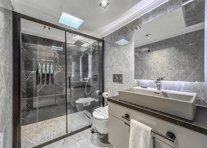 Cimentepe Deluxe 2 - With Jacuzzi In Yalikavak Vilă